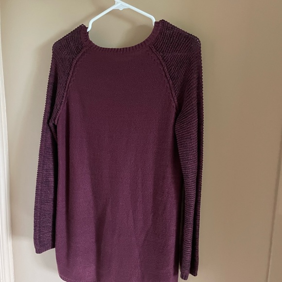 Tribal Sweater - Picture 4 of 4